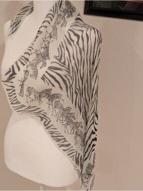 Burmel Vintage 1960s Scarf Zebra Print Black White